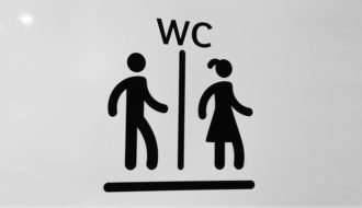 toilettes inclusives Zurich lycée non-genré