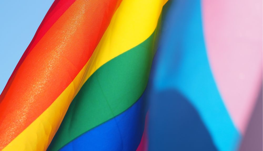 Le Conseil Fédéral veut récolter des données sur les discriminations liées à l’orientation sexuelle et l’identité de genre