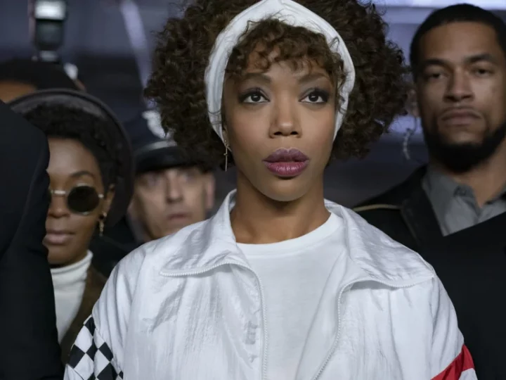 Naomi Ackie dans le film I Wanna Dance With Somebody